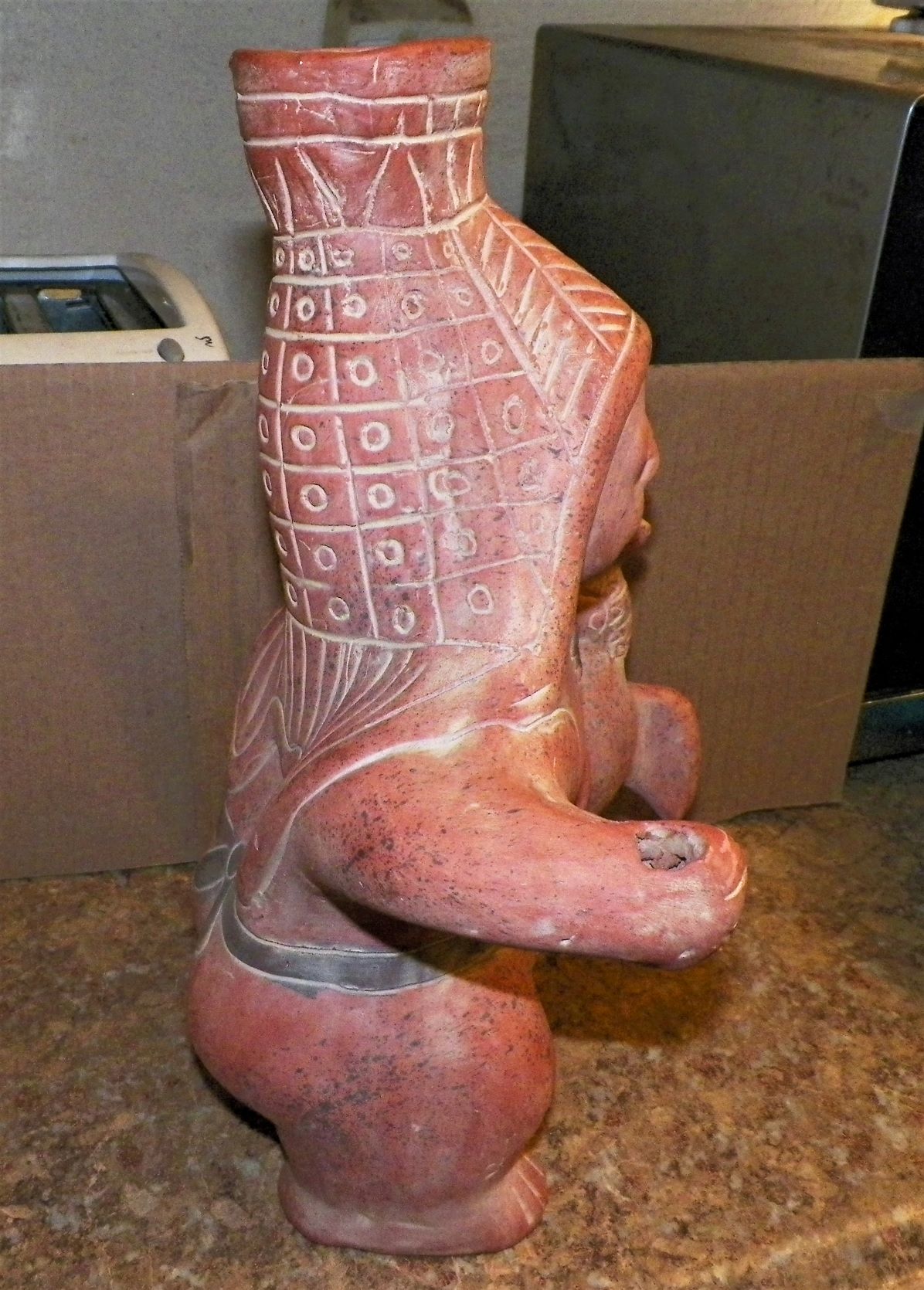 ART SCULPTURE MEXICAN FIGURE HOLDING SEAL BODY 3AA.JPG