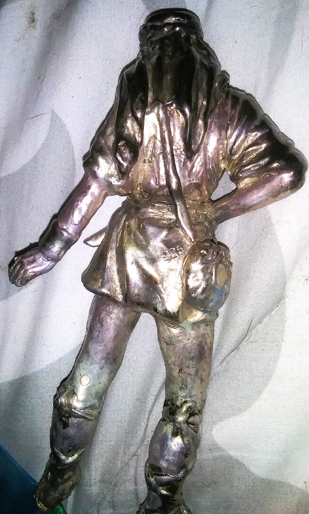 ART SCULPTURE SILVER FIGURES WITH WHEAT 3BAA.jpg