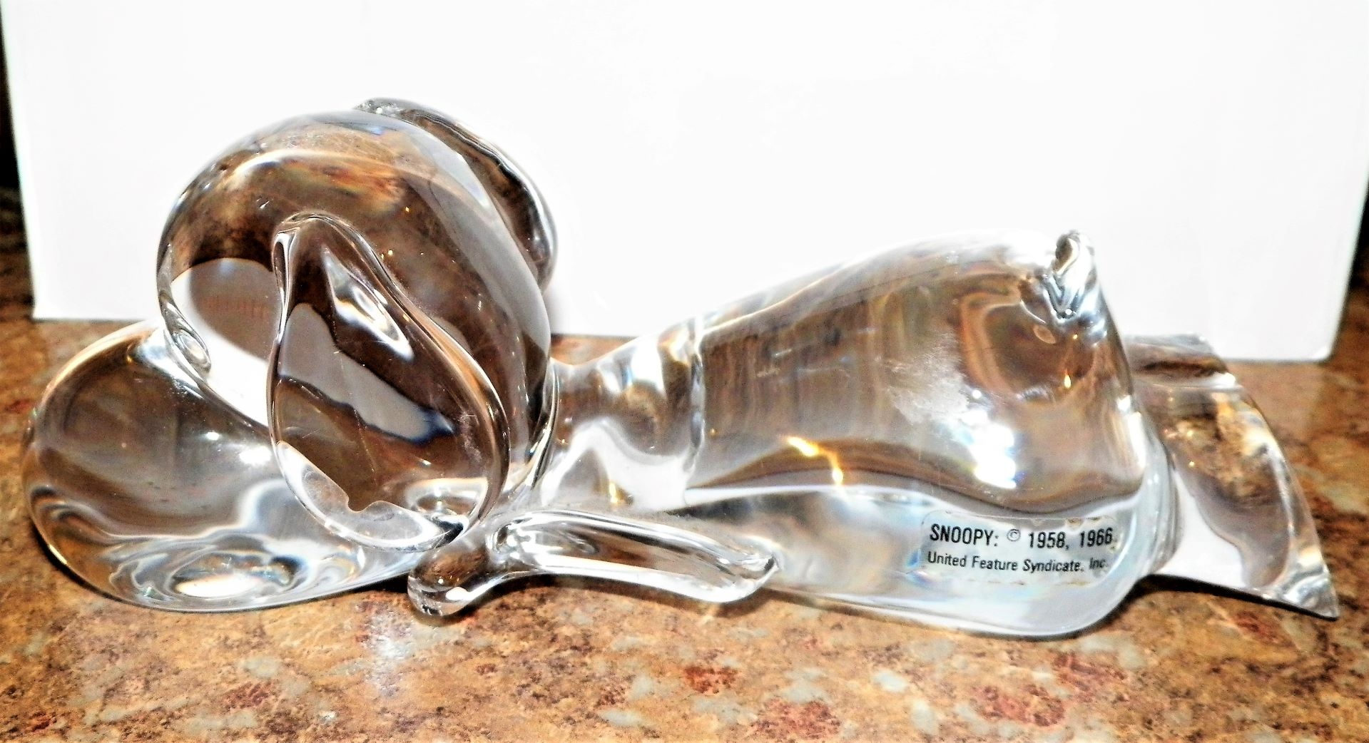 ART SCULPTURE SNOOPY 1AAA.JPG