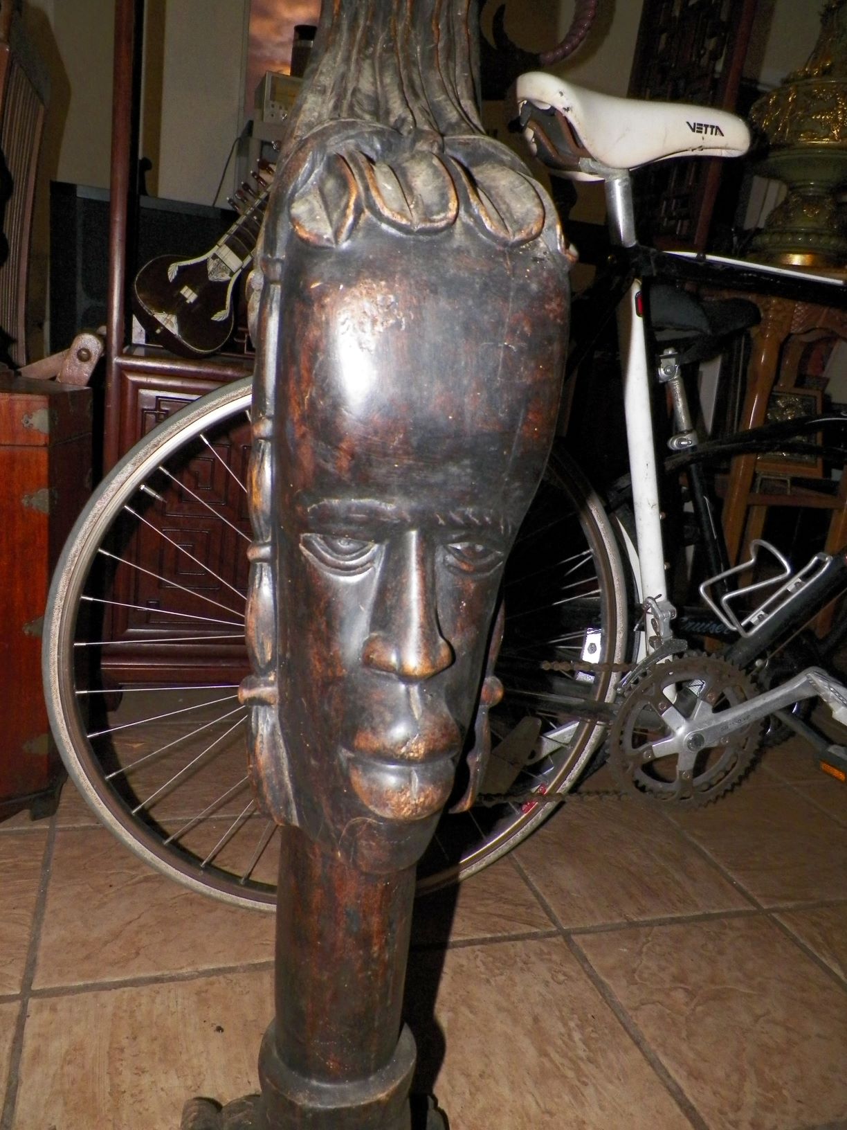 ART STATUE AFRICAN HEAD 1AA_AA.jpg