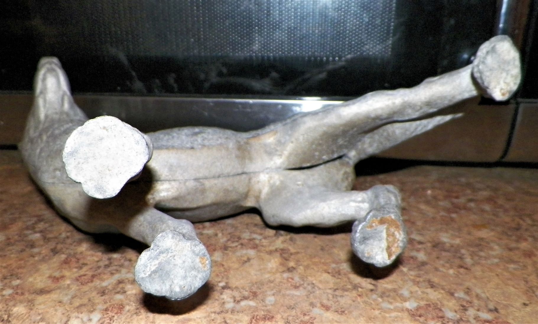 ART STATUE ALUMINUM DOG WITH GLASS EYES 5AAXX.jpg