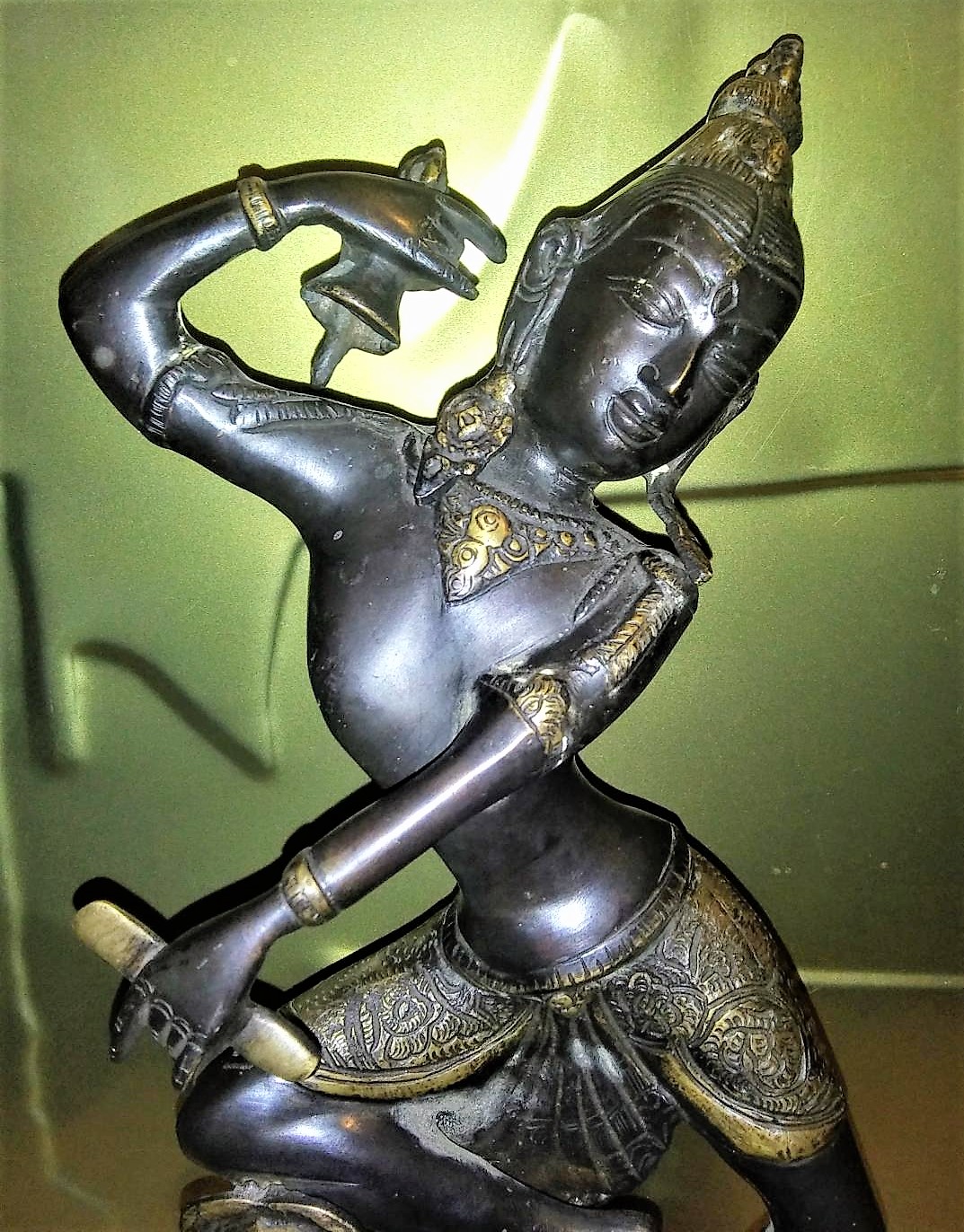 ART STATUE BUDDHA LADY 1AA.jpg
