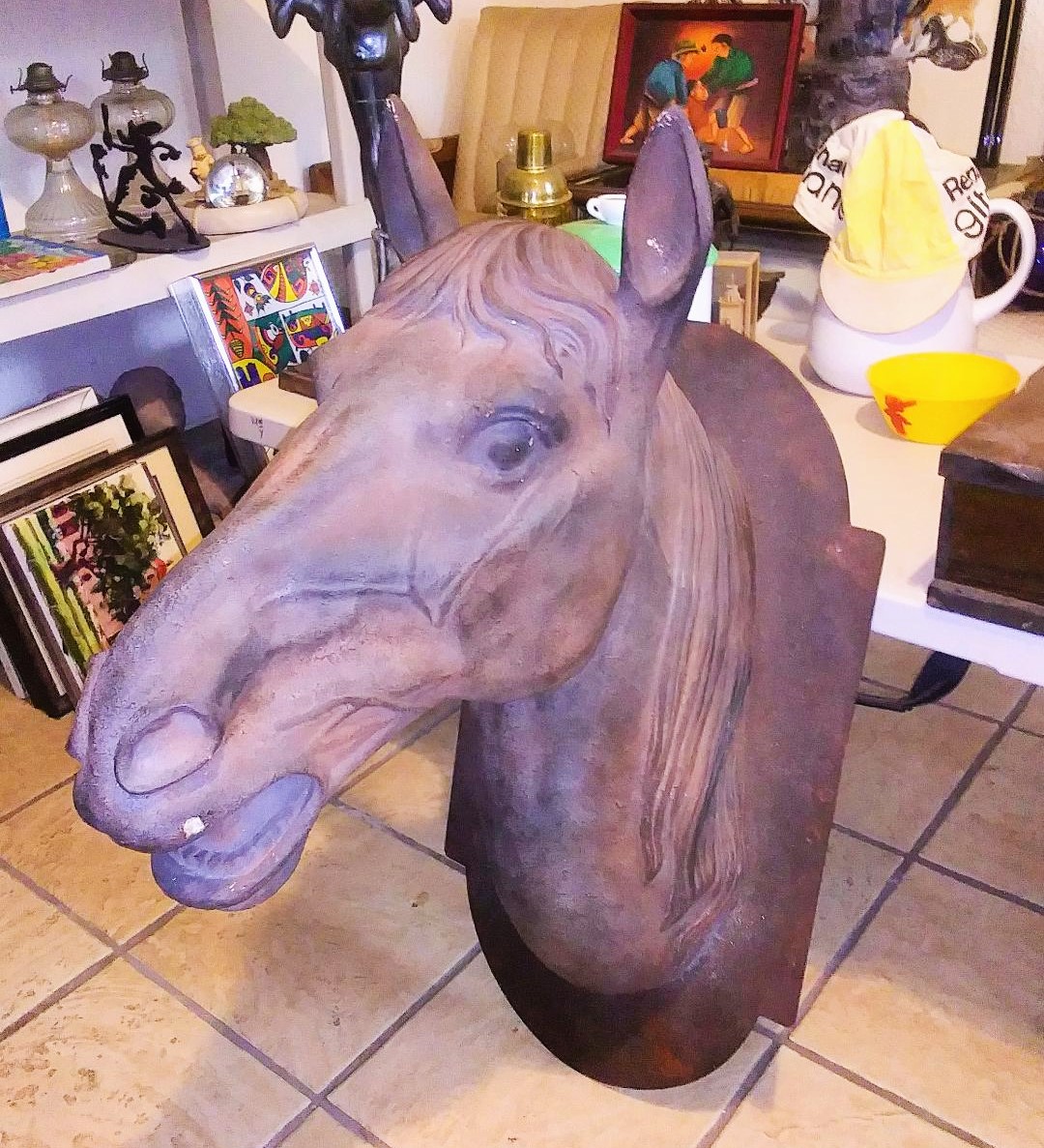ART STATUE HORSE HEAD 1AA.jpg