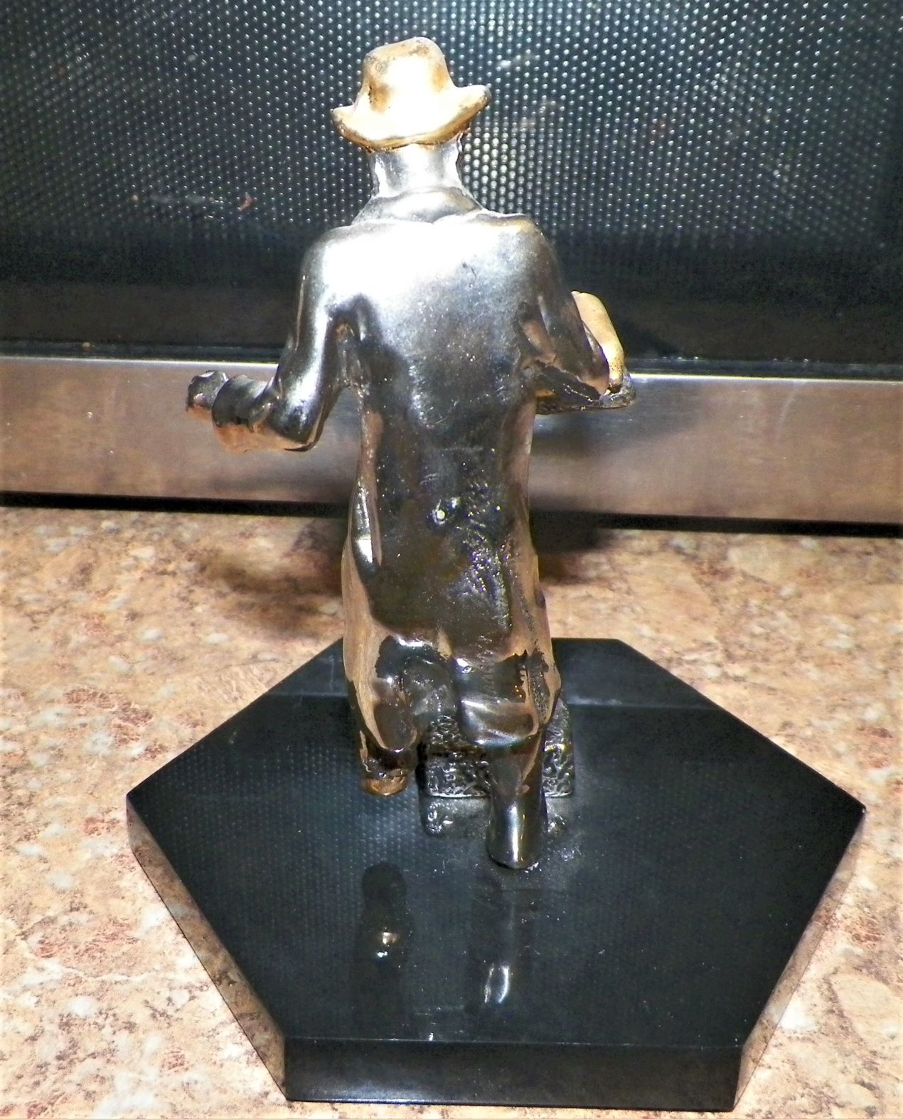 ART STATUE JEWISH RABBI GOLD & SILVER SMALL 4AA.JPG