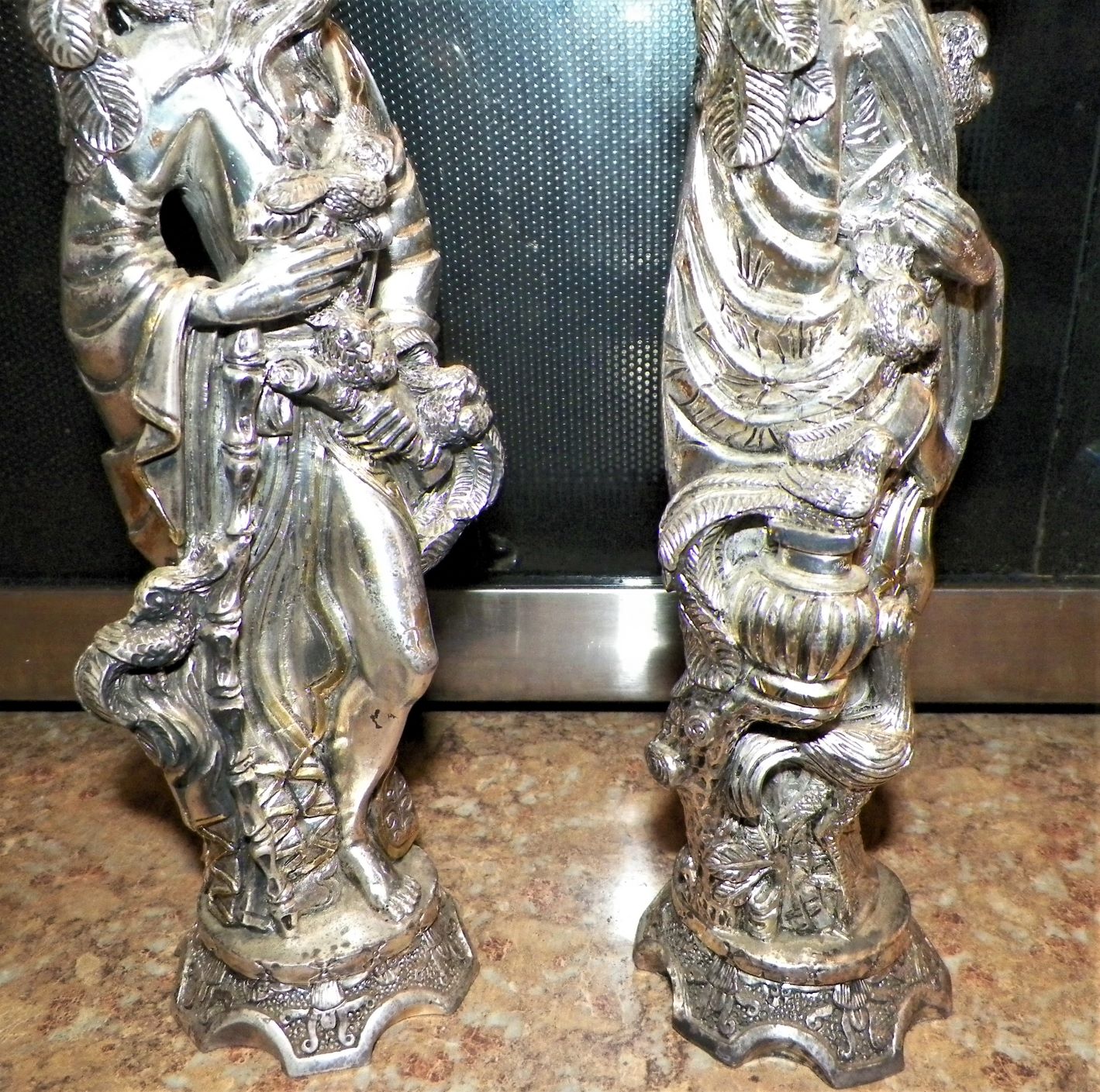 ART STATUE SILVER & GOLD ORIENTAL FIGURES 1CAA.JPG