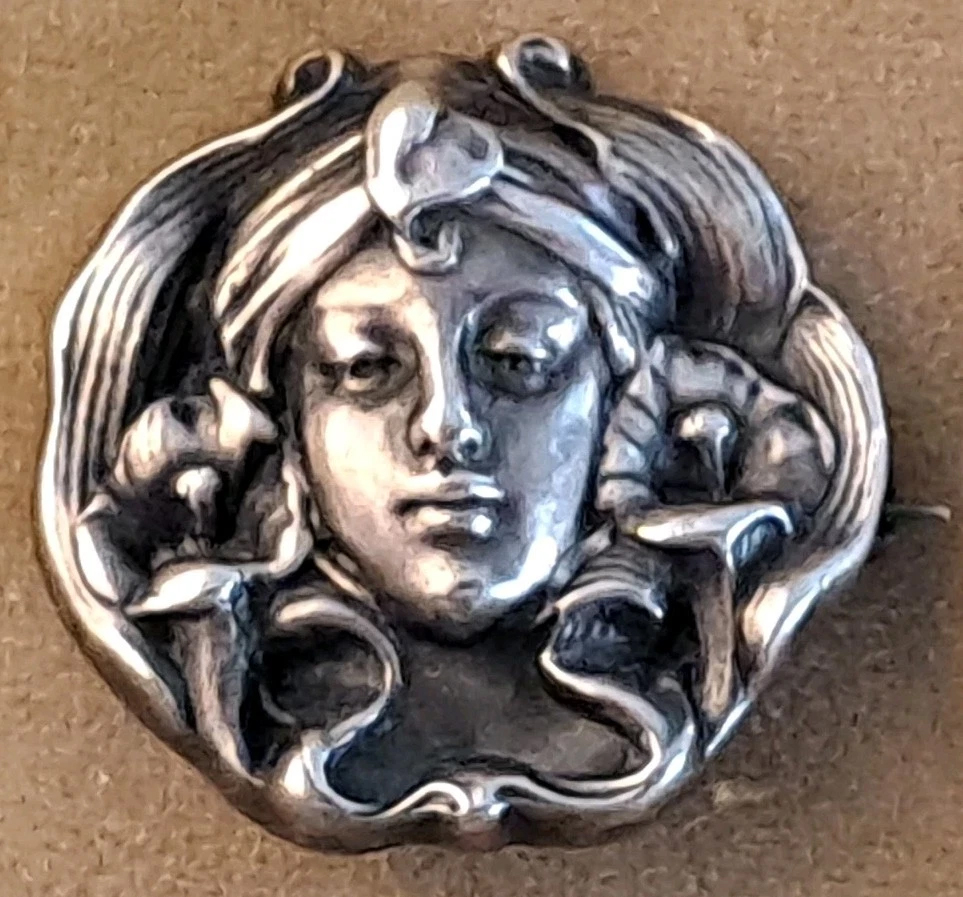 ArtNouveauSilverPin.jpg