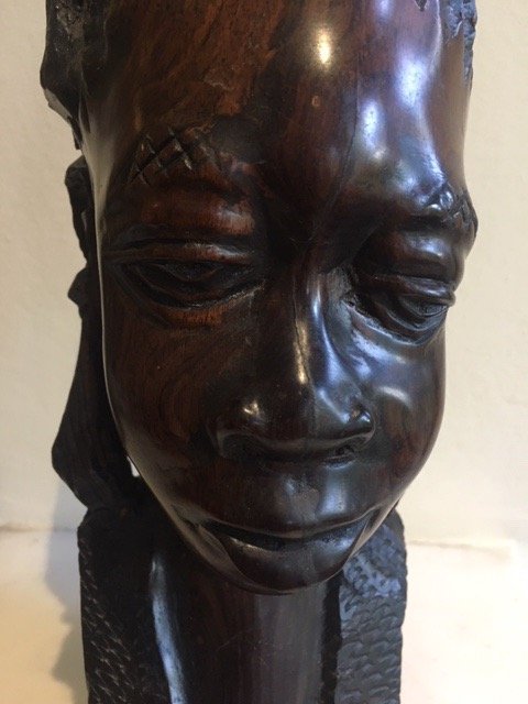 African Head Antiques Board
