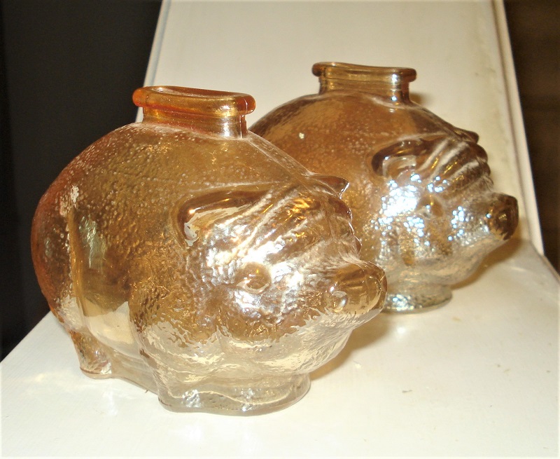 banks - small glass pig banks.jpg