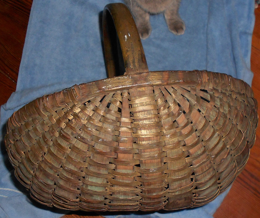 Antique Wooden Basket Taghkanic? Taconic? Bushwacker? $75 or BO -  collectibles - by owner - sale - craigslist