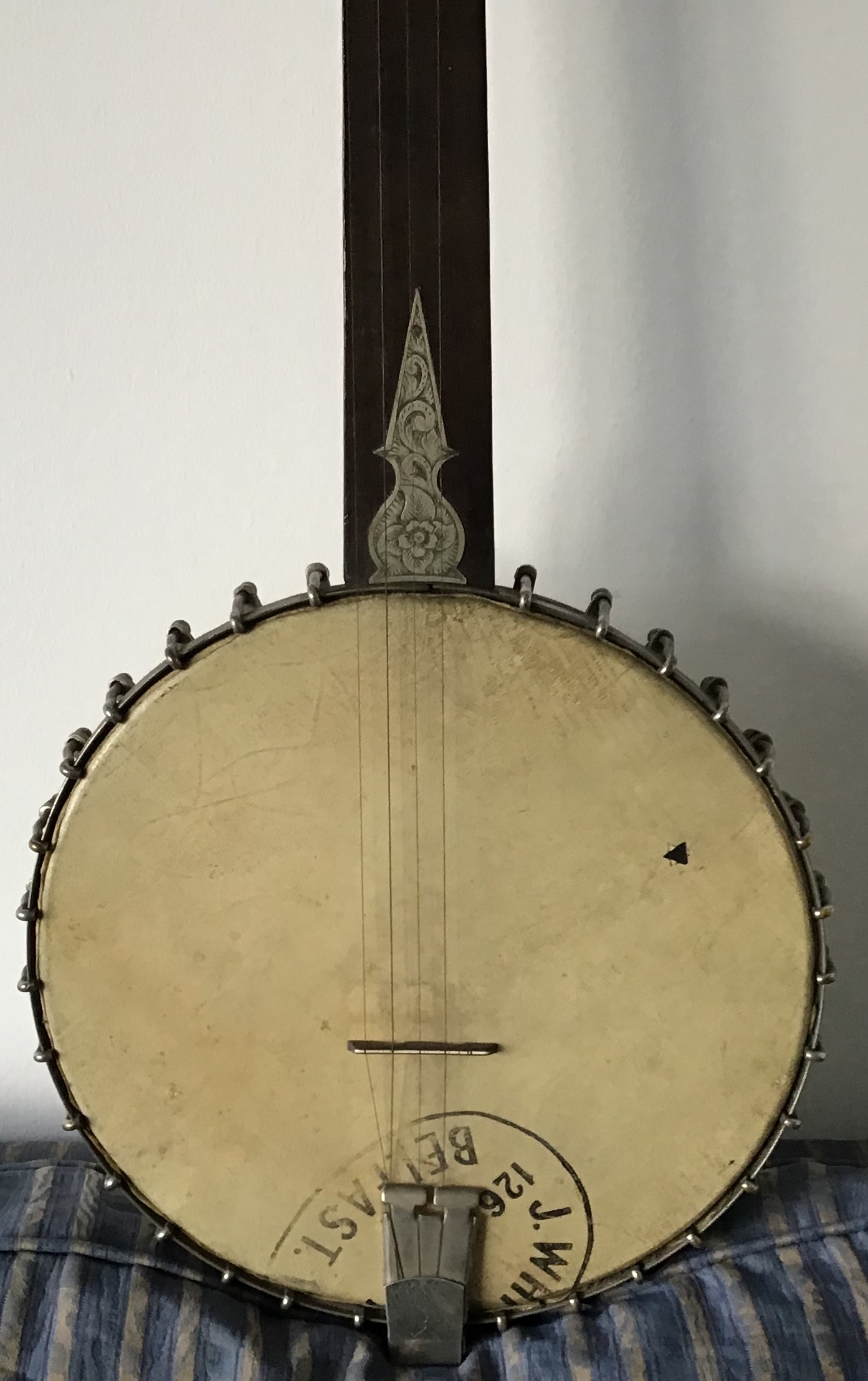 Antique Banjo Antiques Board
