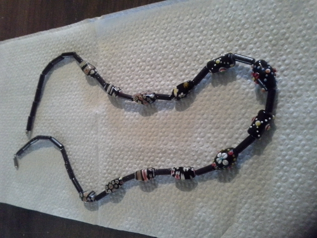 beaded necklace1.png