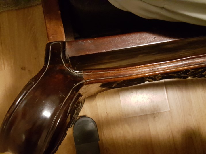 Bed closeup footboard and side connections.jpg