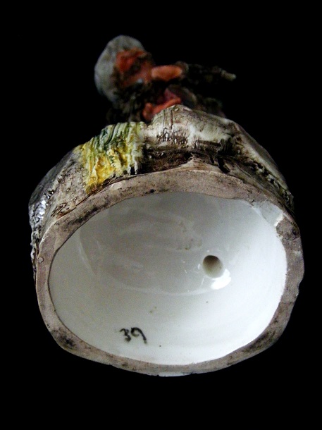 BEGGAR FIGURE 005-001.JPG