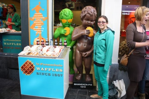 Belguim-Brussels-waffles-2-512x341.jpg