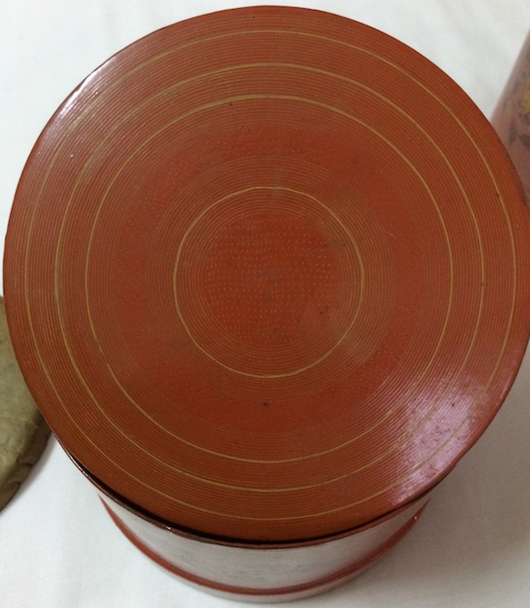 betel nut box bottom design2 cropped.jpg