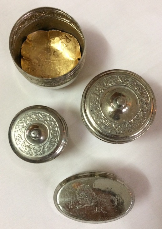 betel nut set cropped.jpg