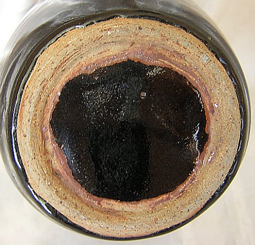 BlackBrownPotVaseHangingGlaze-d.jpg