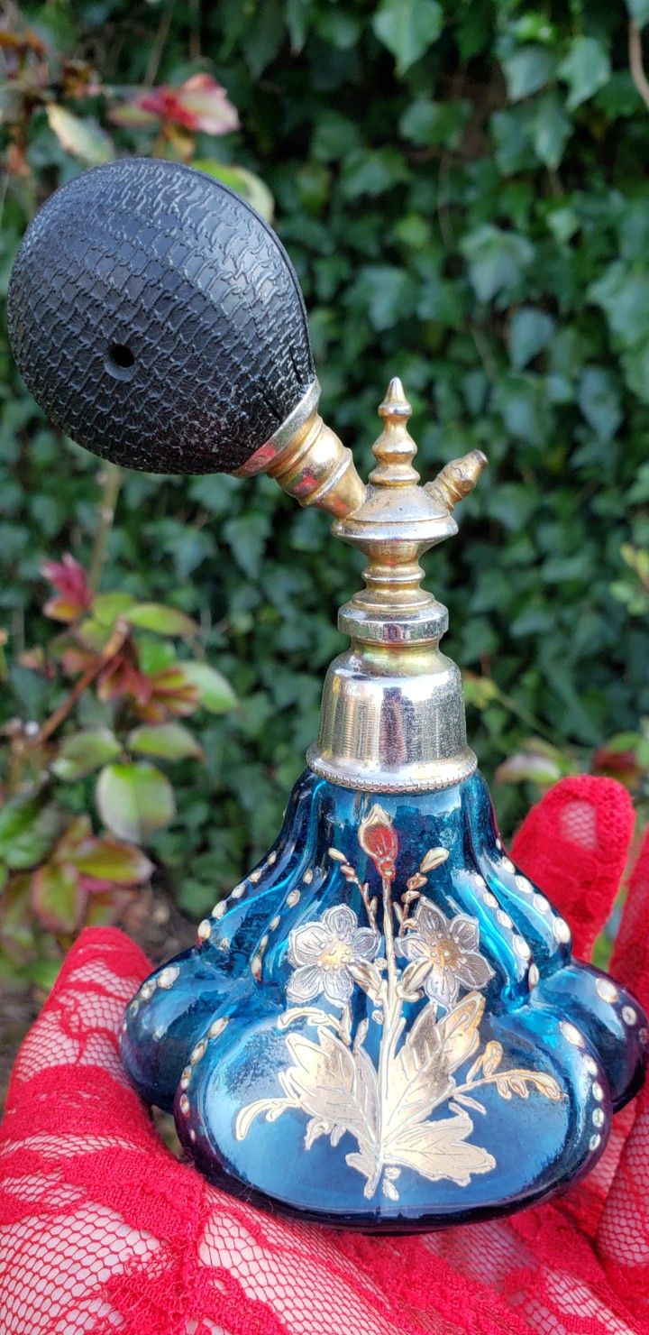 BLUE ATOMIZER BOTTLE 8.jpg