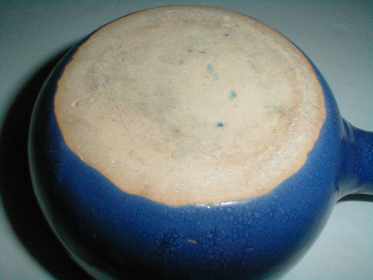 blue pottery french soup bowl unmarked unglazed bottom P1010076.JPG