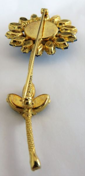 blue sunflower pin 5.JPG