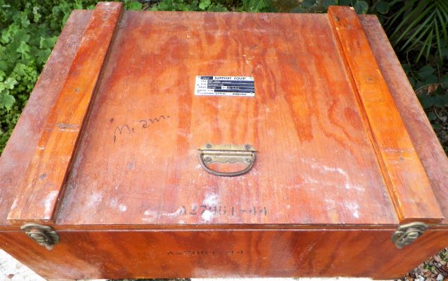 BOEING CASE WOOD 1AA.JPG