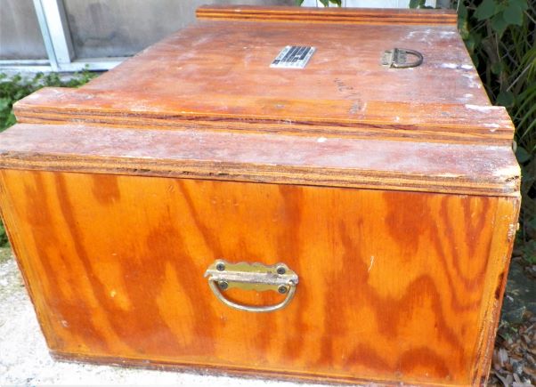 BOEING CASE WOOD 4AA.JPG