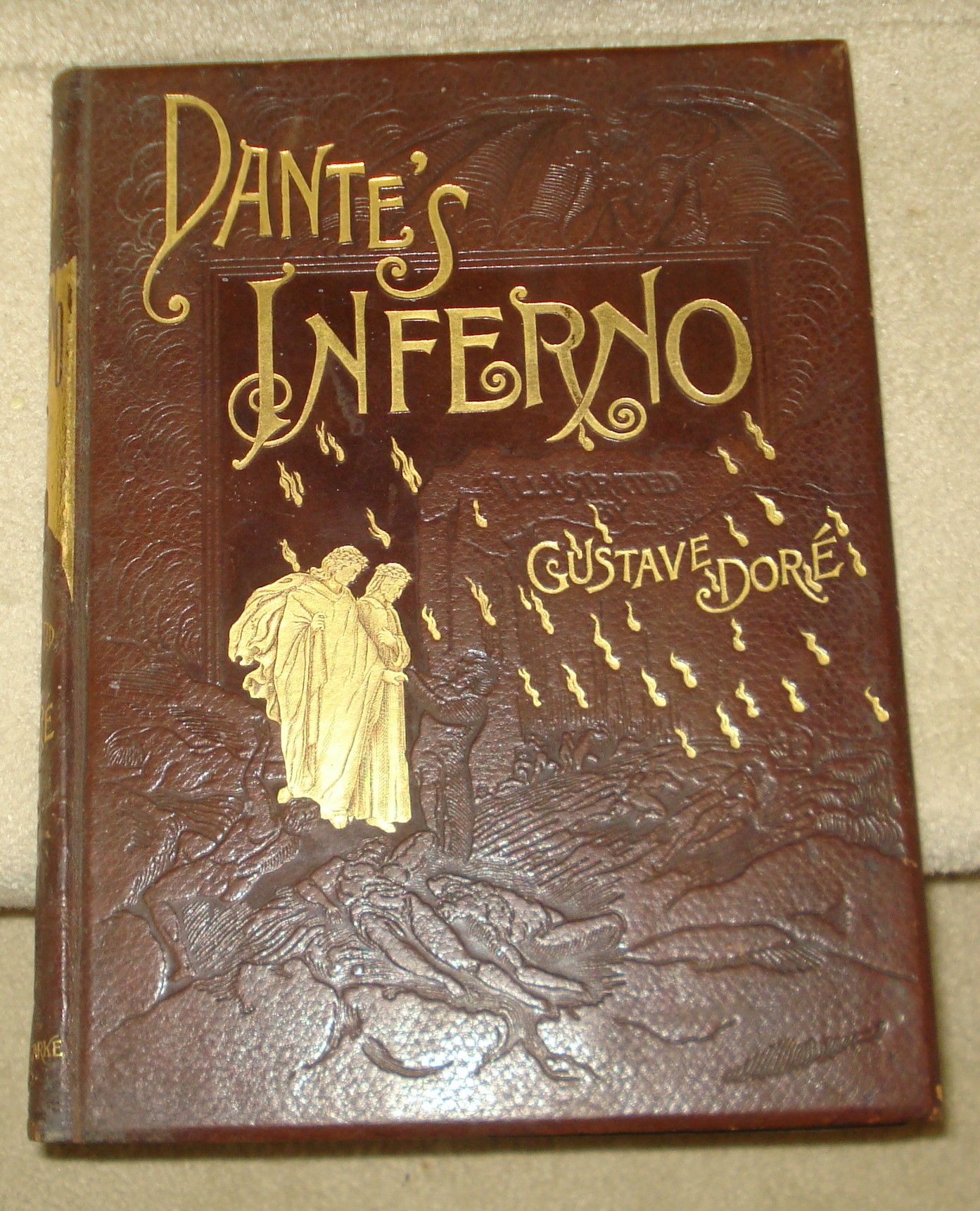 BOOK - Dante's Inferno Gustave Dore pic1.jpg