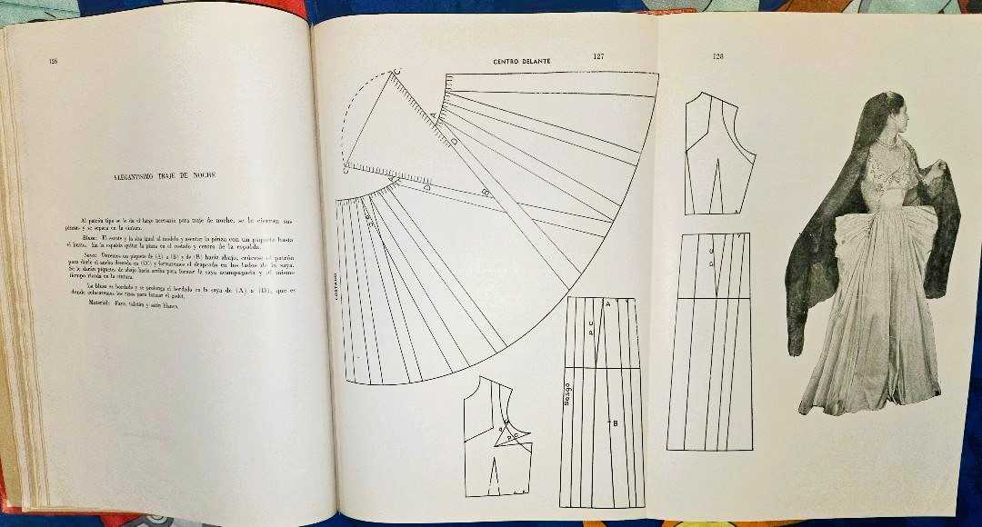 BOOK DRESSES JOSE MARTY 8AA.jpg