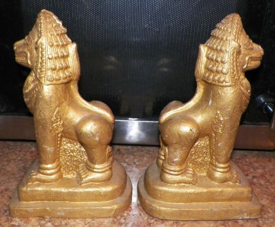 BOOKENDS FOO DOGS 4AA.JPG