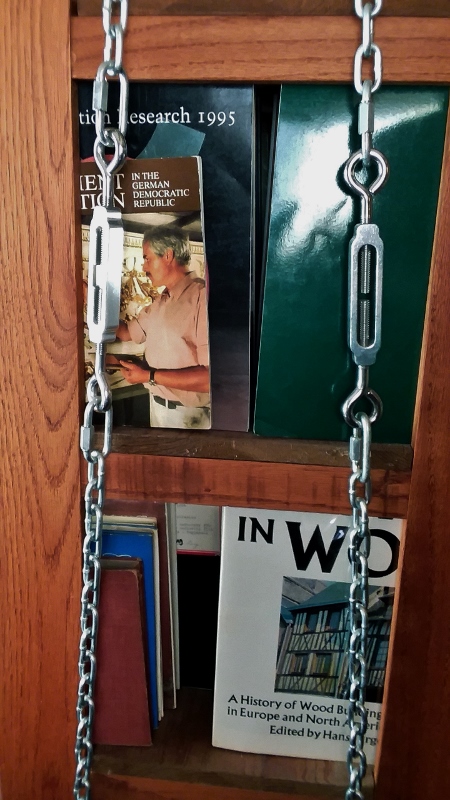 bookshelf suspension 3 (450x800).jpg