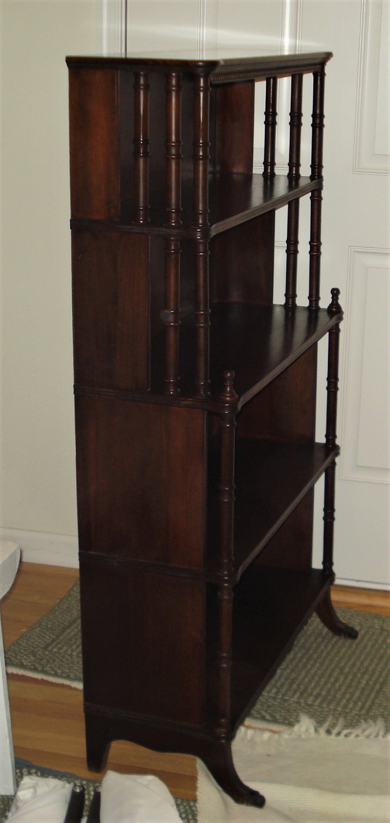 bookshelf what-not-stand pic2.jpg