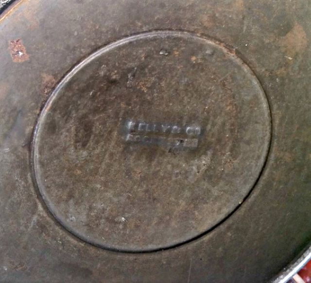 bottom base of kelly co lantern101000.jpg