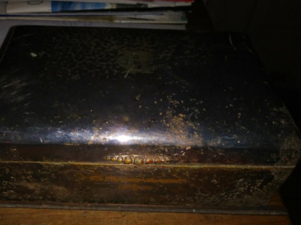 BOX SILVER 1AA.jpg