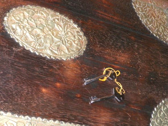 BOX WOOD & METAL TRIM 1A_bAA.JPG