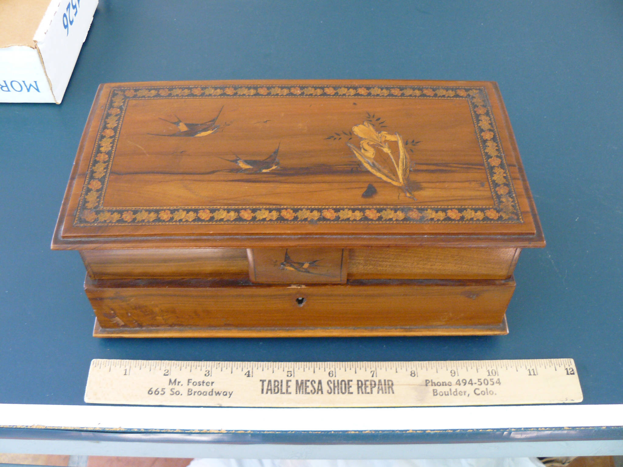 box1.jpg