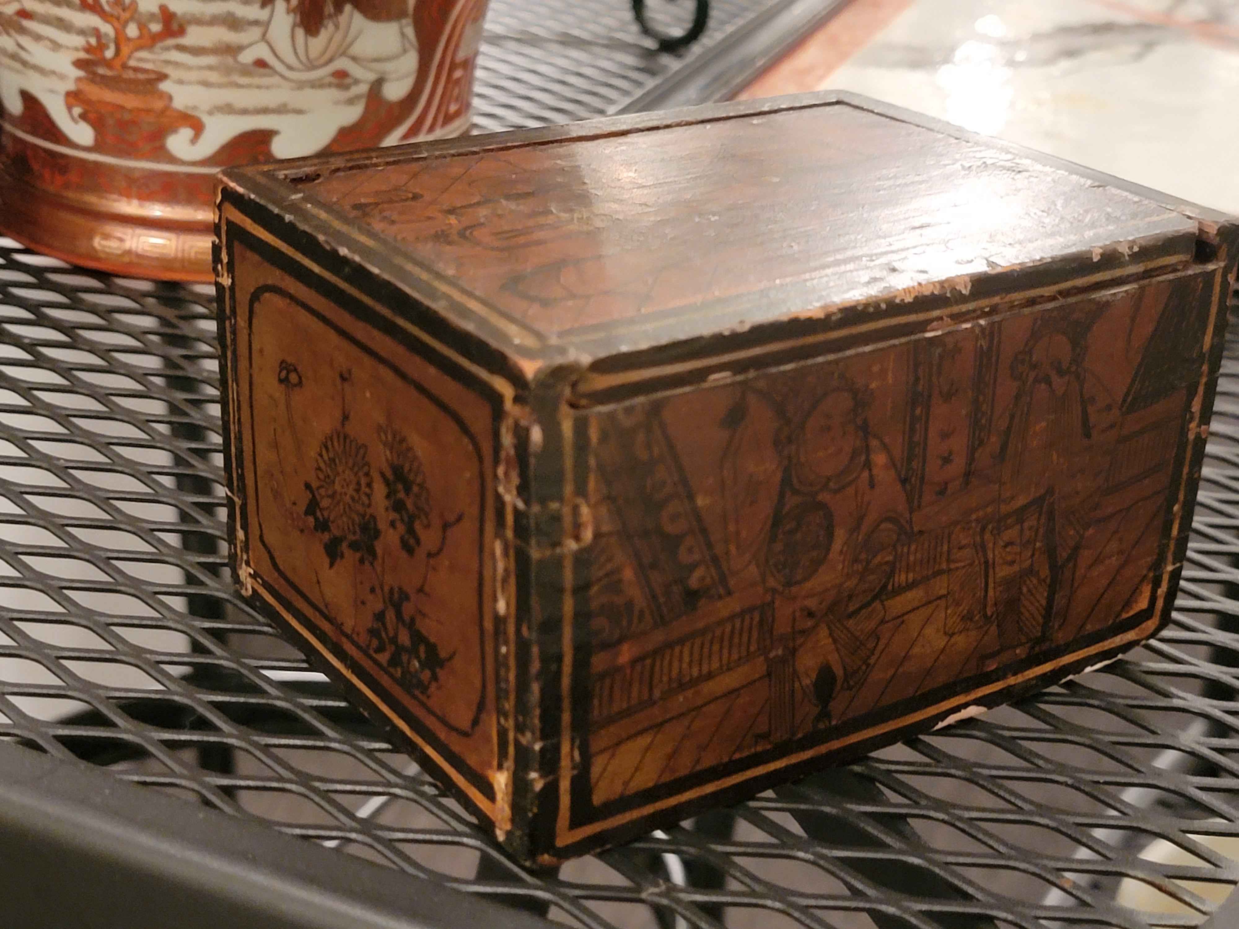 box2.jpg