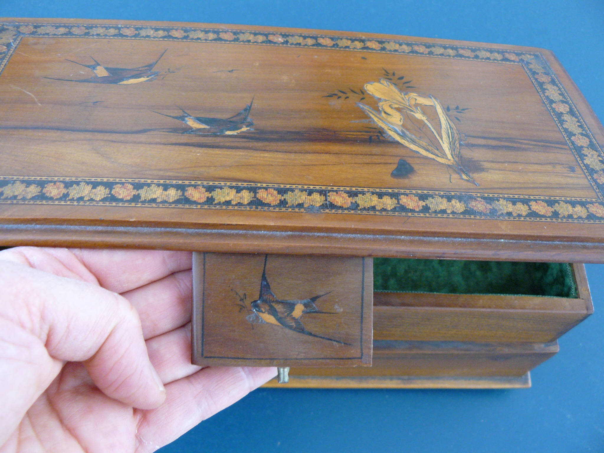 box4.jpg