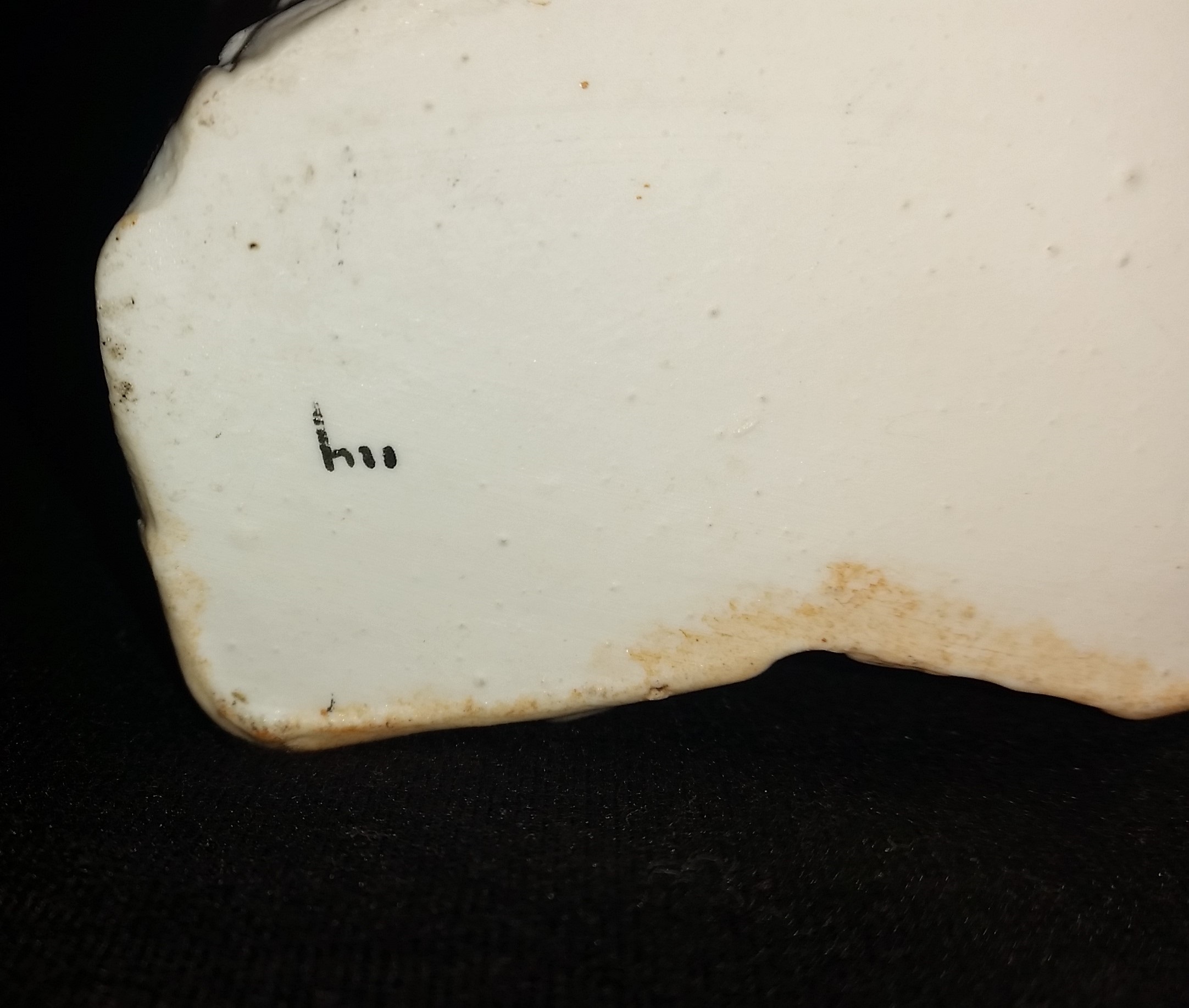 boy planter bottom.jpg