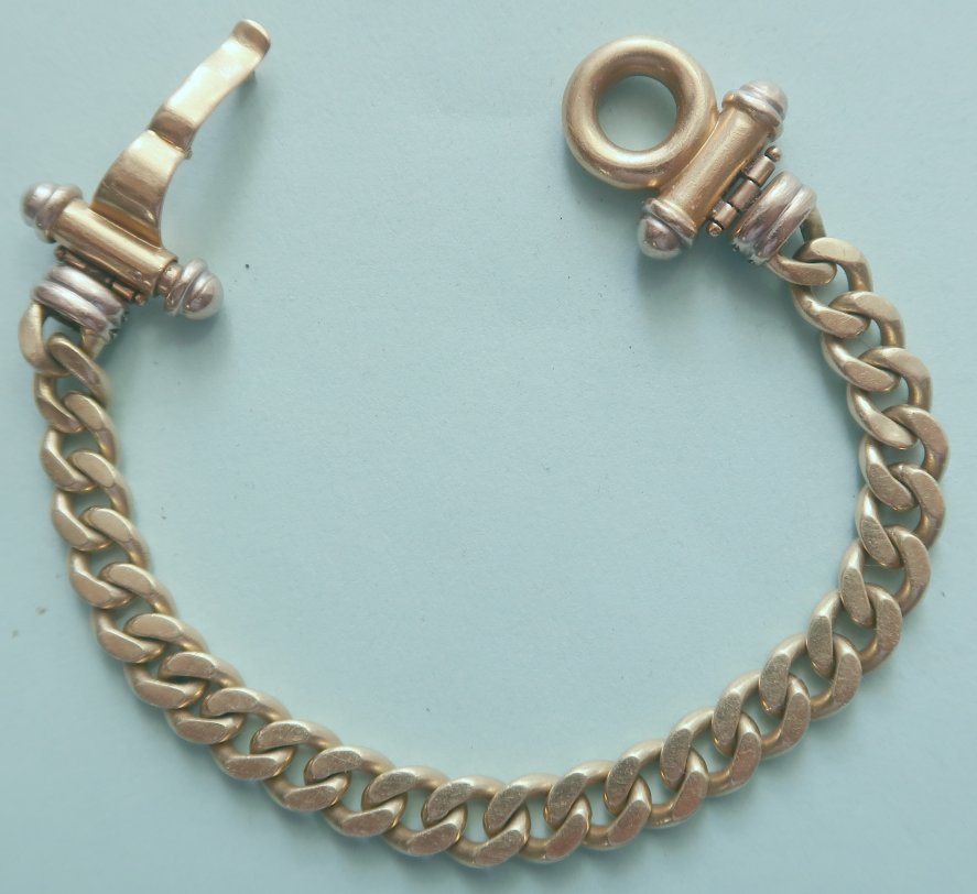 bracelet 2.jpg