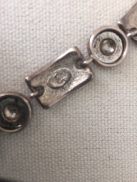 Braceletg.JPG