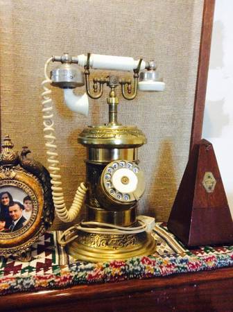 brass phone.jpg