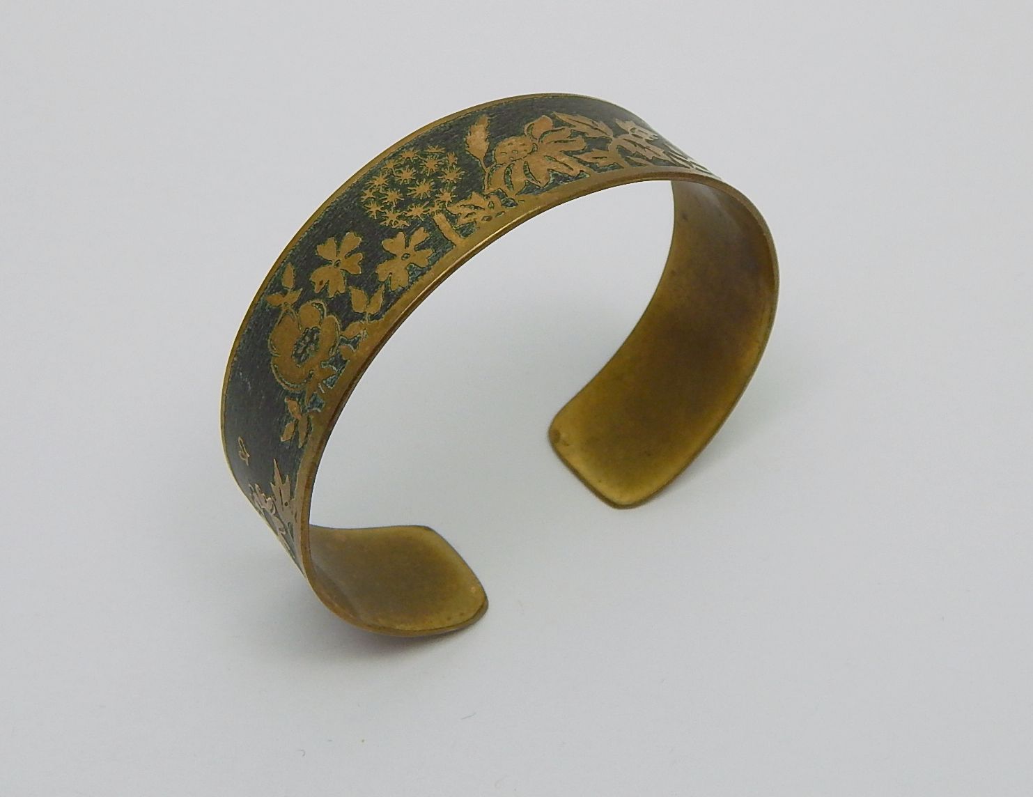 brass cuff bracelet Antiques Board