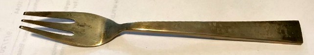 bronzefork.jpg