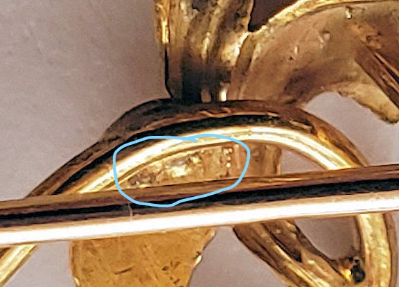 brooch word Q_LI.jpg