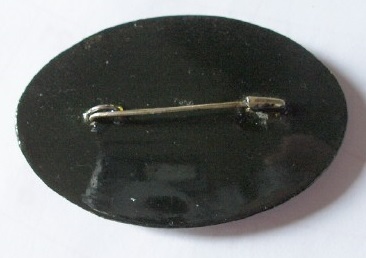 brooch156b.jpg