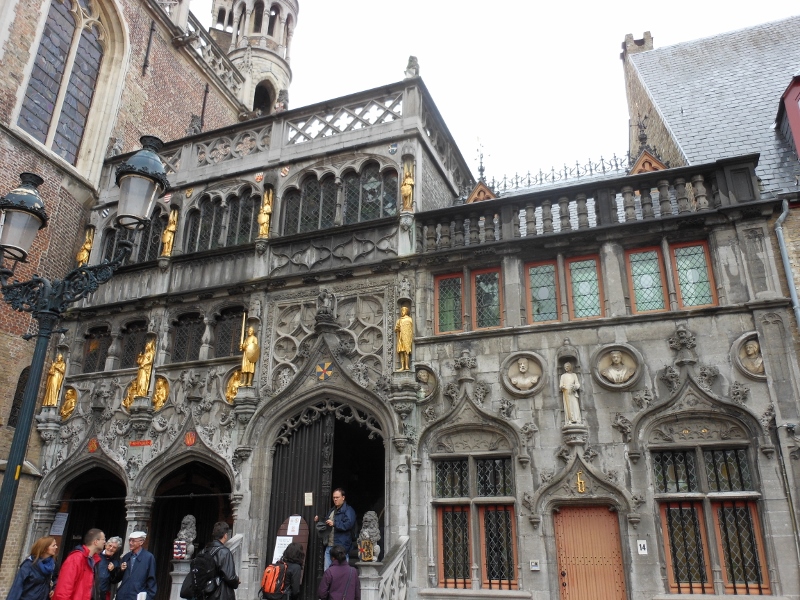 Bruges buildings (800x600).jpg