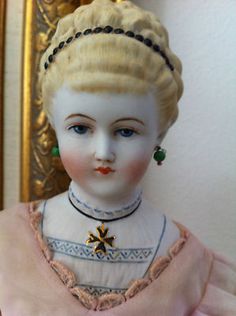 c4d0859562c04c6415ce0a9a68f28870--antique-dolls-vintage-dolls.jpg