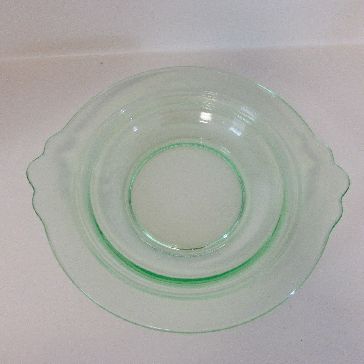 Cambridge-Green-Butter-Dish-Glass-Round-Dome-Depression-_57a.jpg