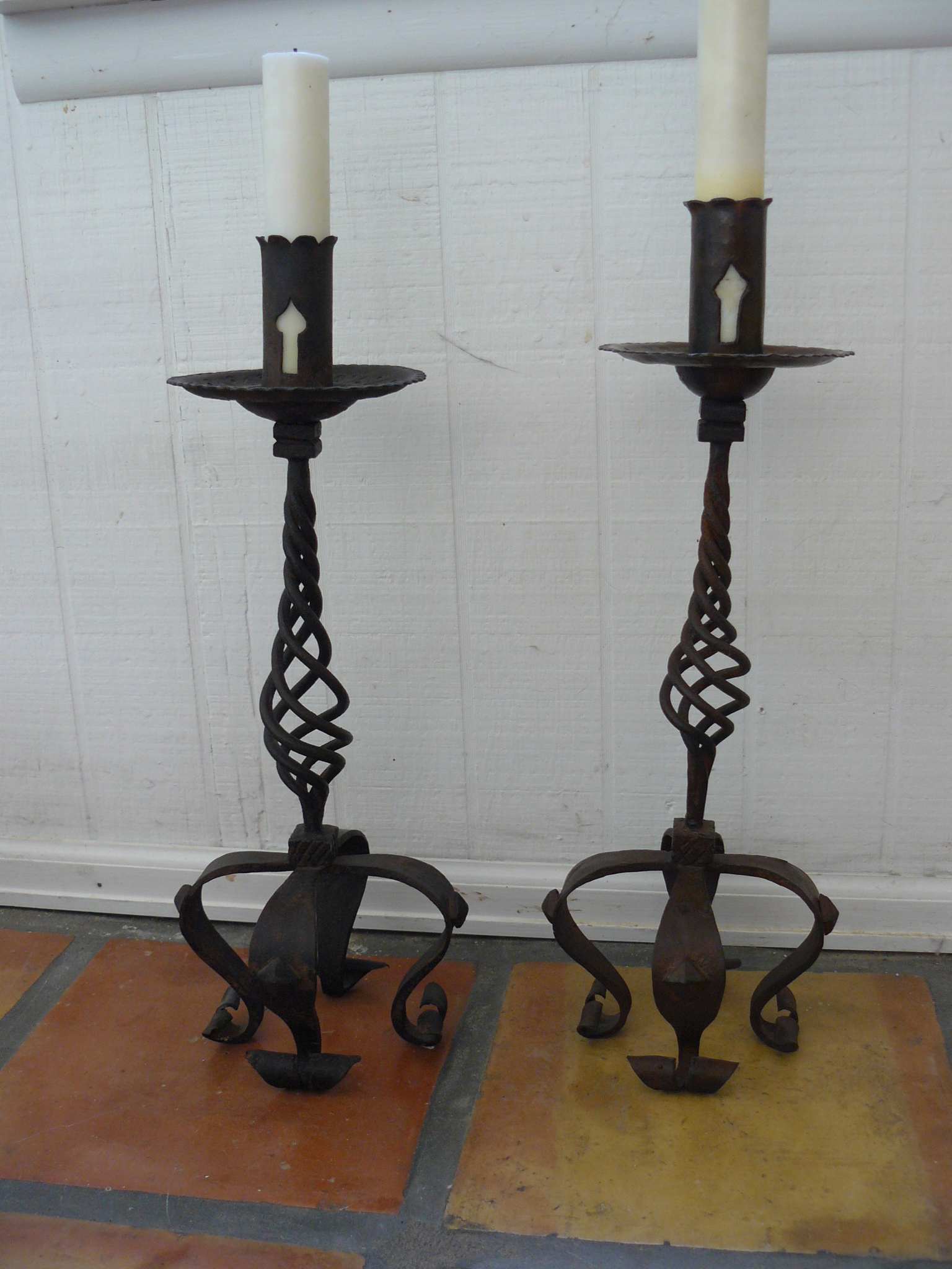 Thoughts about these vintage cast iron candlesticks Spain? Mexico