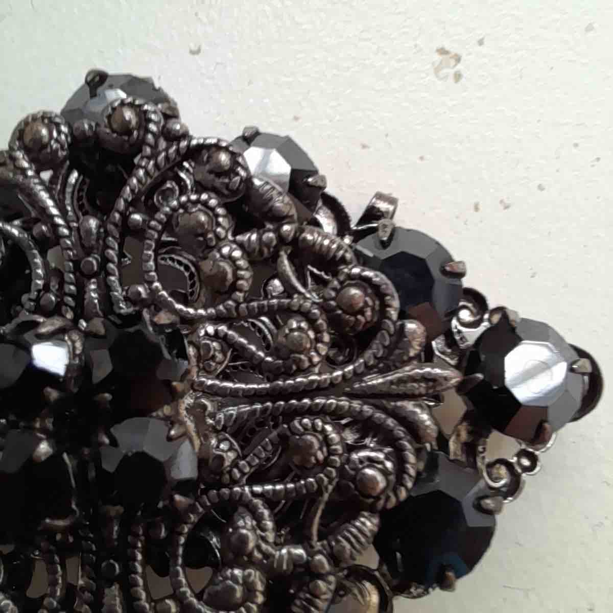Canetille brooch1 1.jpg